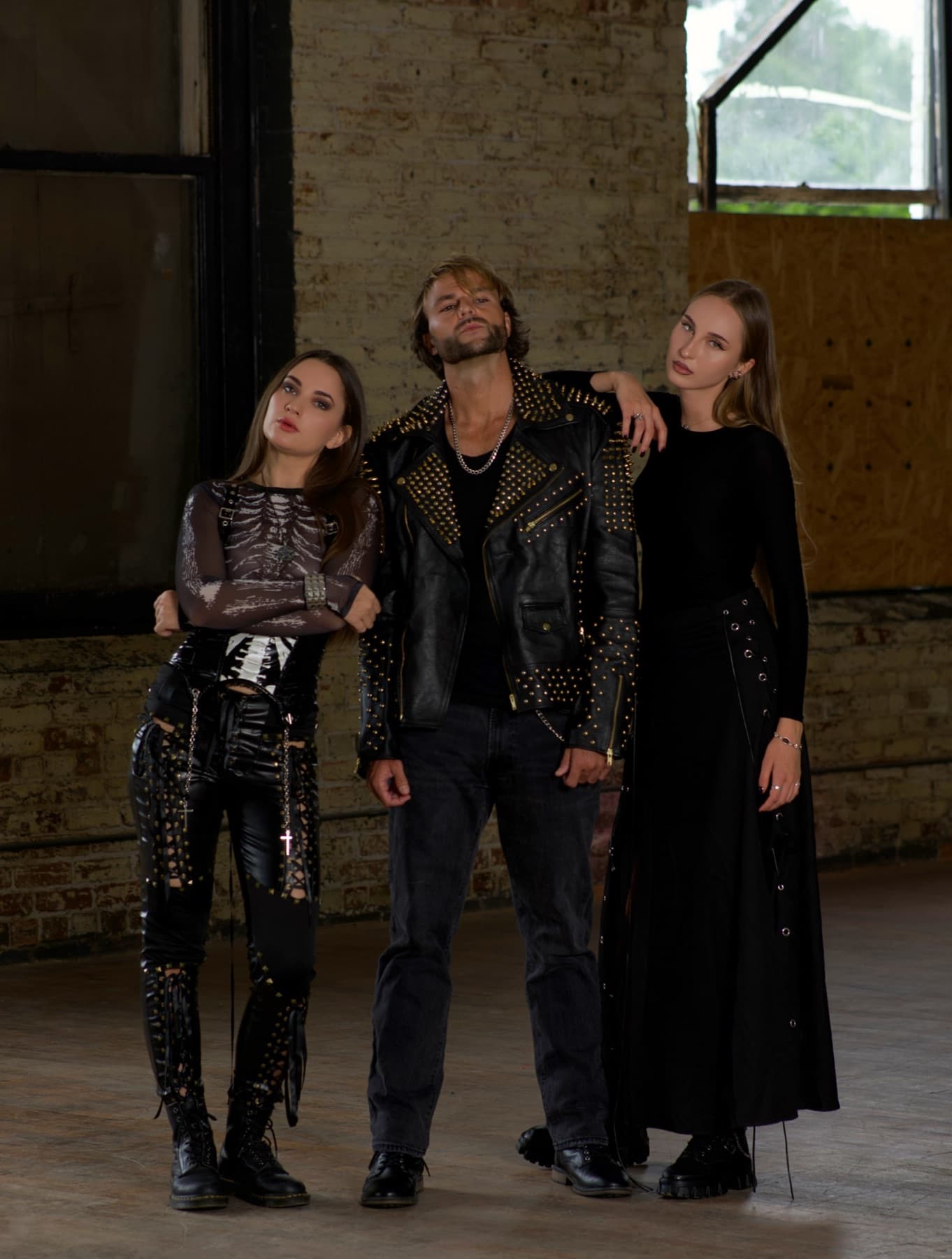 Band · warehouse